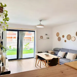 Apartamento Magnifico De Ensueno Con Piscina Y Parking, Salobreña